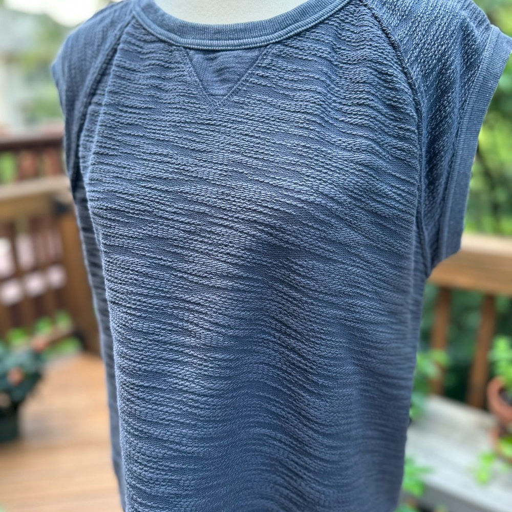 Universal Thread for Target Textured Blue Gray Sweatshirt